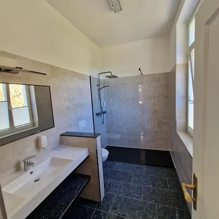 Anna Guest house *