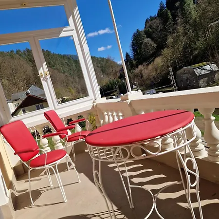 Anna 招待所 巴特尚道