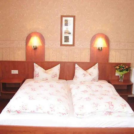 Anna 招待所 巴特尚道